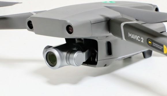 Mavic 2 Zoom　光学ズームレンズで違う空撮体験　価格帯：16万円前後